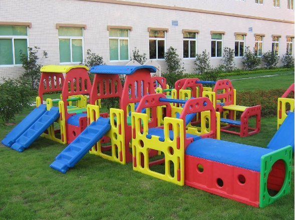 best outdoor play for kids