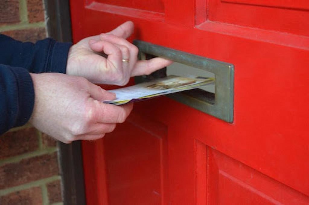 Different Ways Of Distributing The Leaflets Leaflets